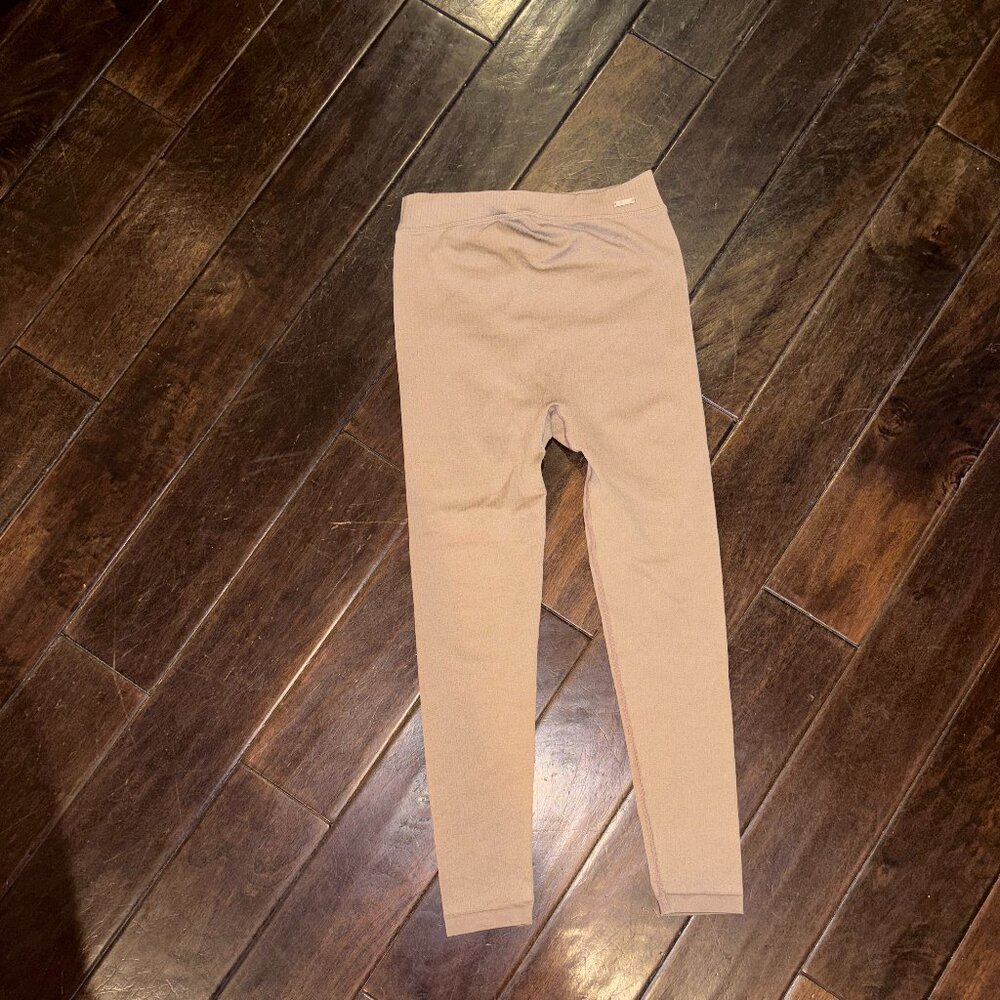 Beige IMI'N yoga pants